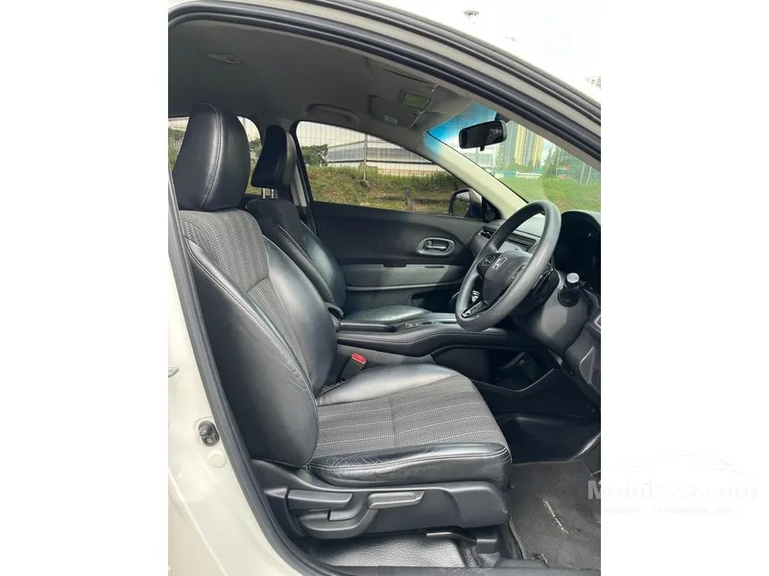 2016 Honda HR-V E SUV