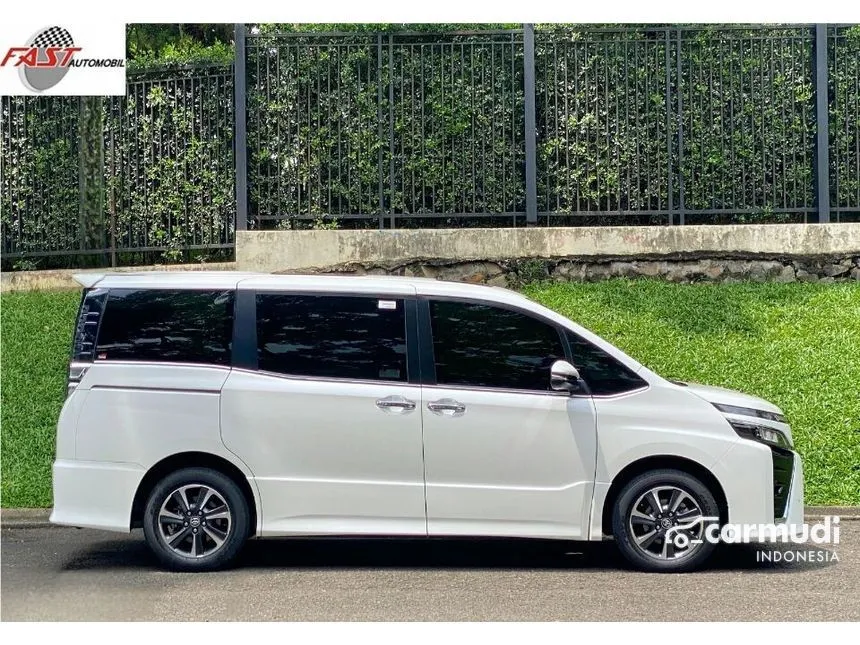 2019 Toyota Voxy Wagon