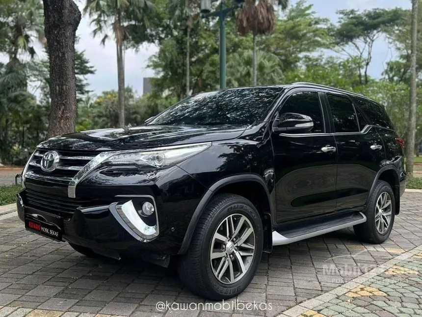 Jual Mobil Toyota Fortuner 2017 VRZ 2.4 di Banten Automatic SUV Hitam Rp 360.000.000