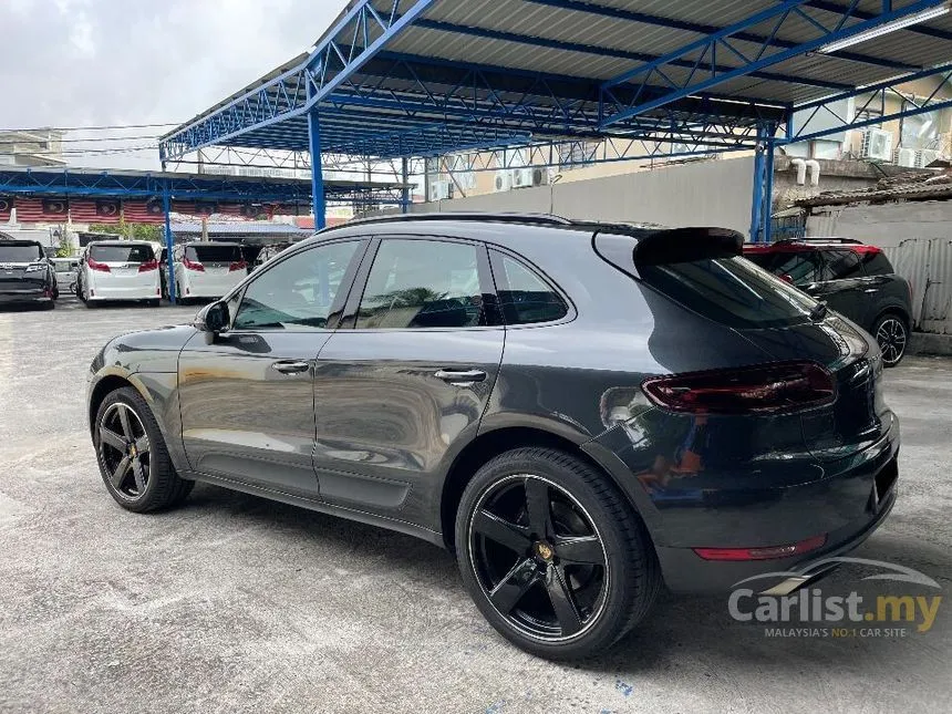 2017 Porsche Macan SUV