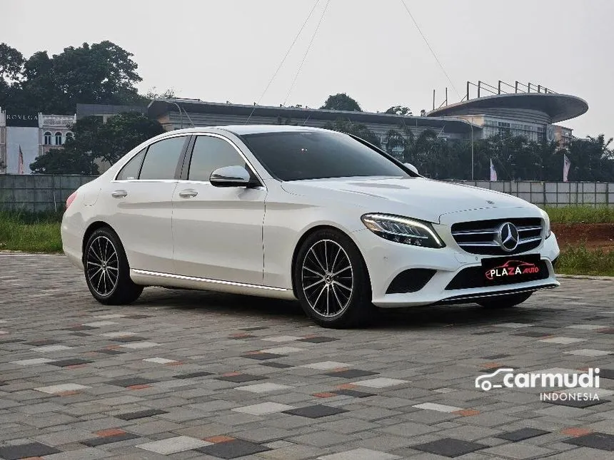 2019 Mercedes-Benz C200 EQ Boost Sedan