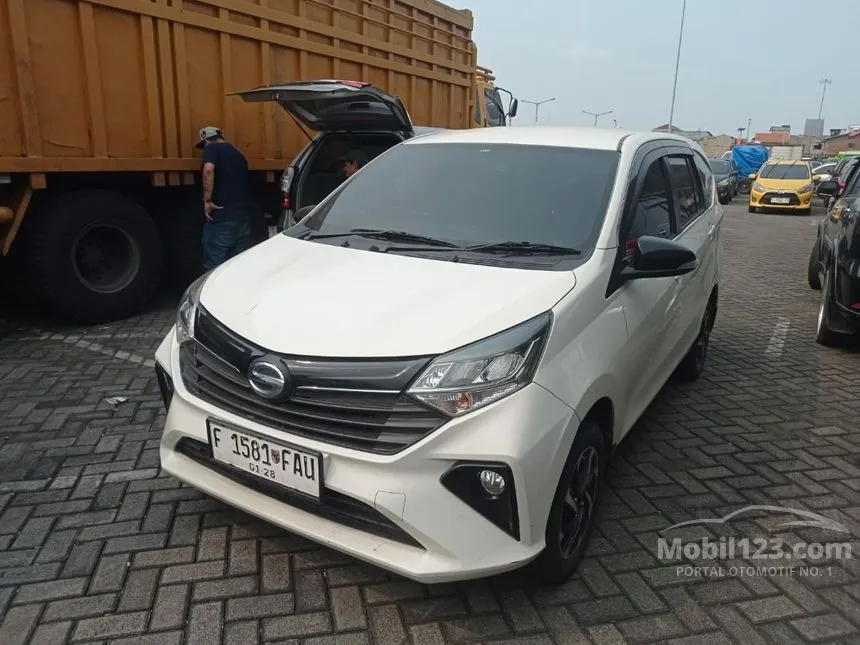 Jual Mobil Daihatsu Sigra 2022 R 1.2 di Jawa Barat Manual MPV Putih Rp 110.000.000