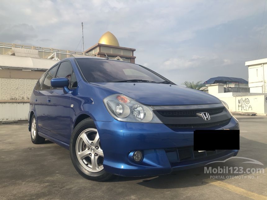 Honda stream 2 поколения