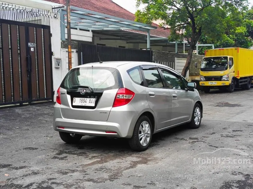 2013 Honda Jazz S Hatchback