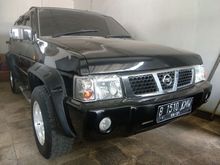 2005 Nissan Terrano 2.4 Grandroad MT terawat dijual di malang