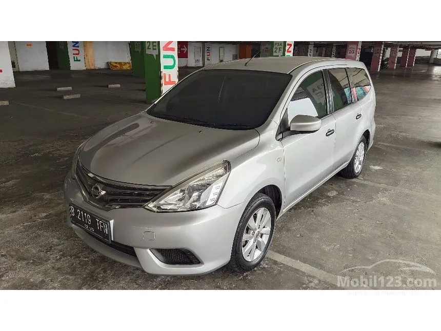 Jual Mobil Nissan Grand Livina 2015 SV 1.5 di DKI Jakarta Manual MPV Silver Rp 92.000.000