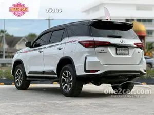 2025 Toyota FORTUNER 2.4 Leader V SUV