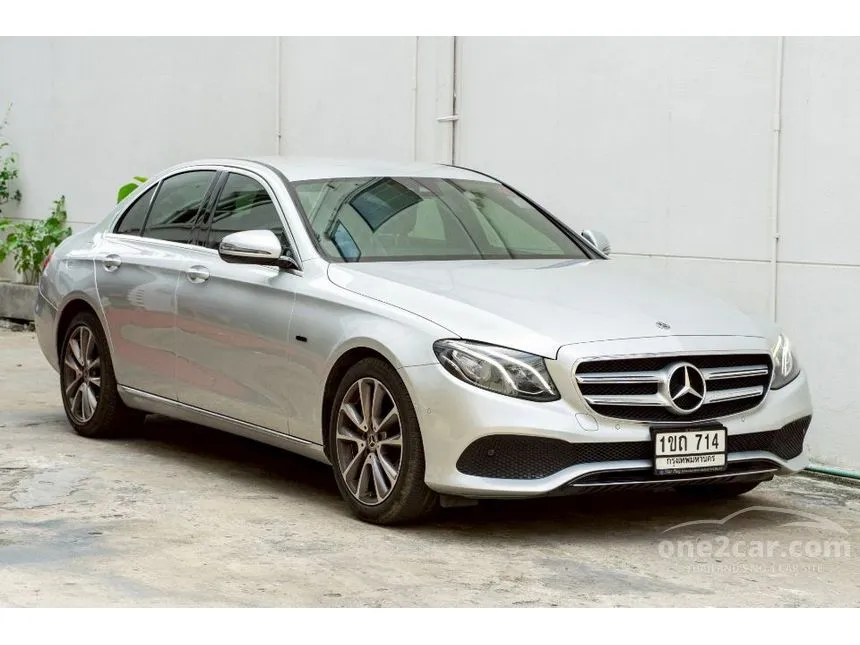 2020 Mercedes-Benz E300 e Avantgarde Sedan