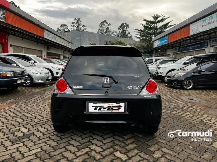 2015 Honda Brio Satya E Hatchback