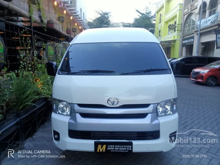 Jual Mobil Toyota Hiace 2024 Commuter 3.0 di Jawa Barat Manual Van Wagon Hitam Rp 595.000.000