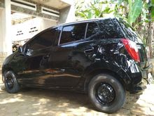 2013 Daihatsu Ayla 1.0 M Hatchback