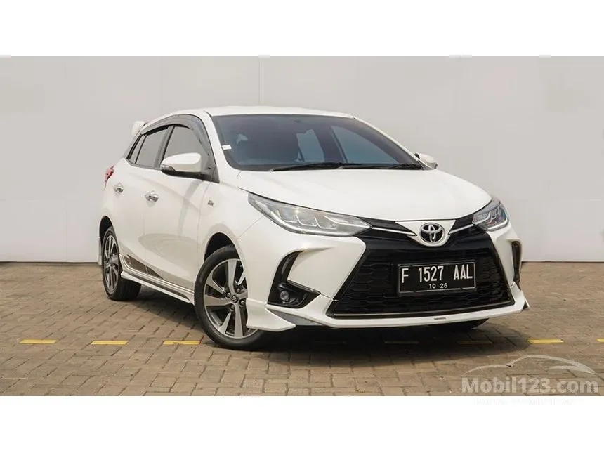 Jual Mobil Toyota Yaris 2021 S GR Sport 1.5 di Jawa Barat Automatic Hatchback Putih Rp 237.000.000