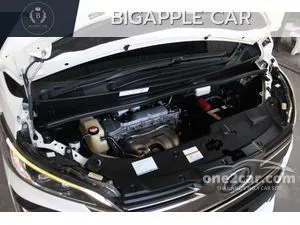 2016 Toyota VELLFIRE 2.5 V Van