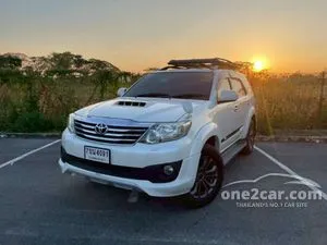 2012 Toyota FORTUNER 3.0 V SUV