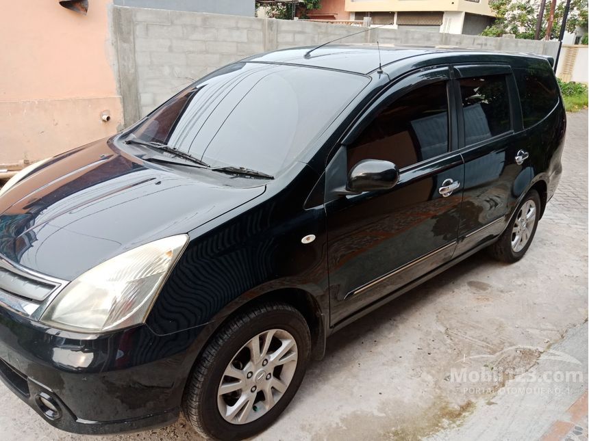 2012 Nissan Grand Livina XV MPV