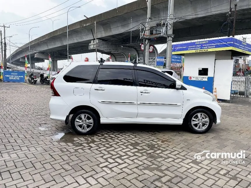 2013 Toyota Avanza Veloz MPV
