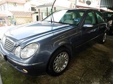 2006 Mercedes-Benz E200K 1.8 Elegance Sedan -- WELL MAINTAINED --