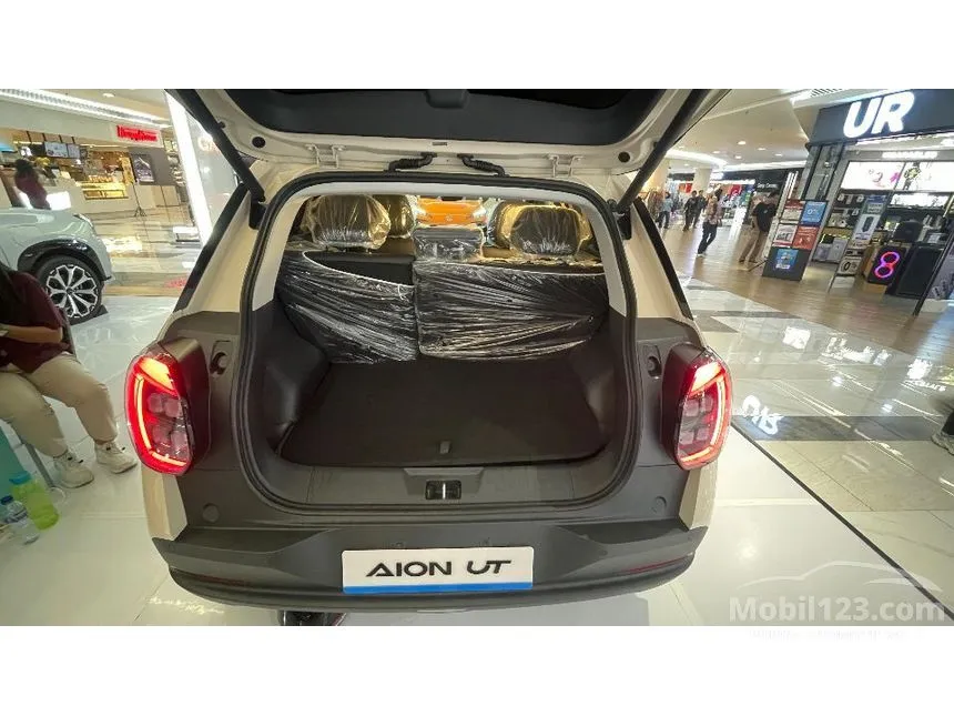 2026 GAC AION UT Premium Hatchback