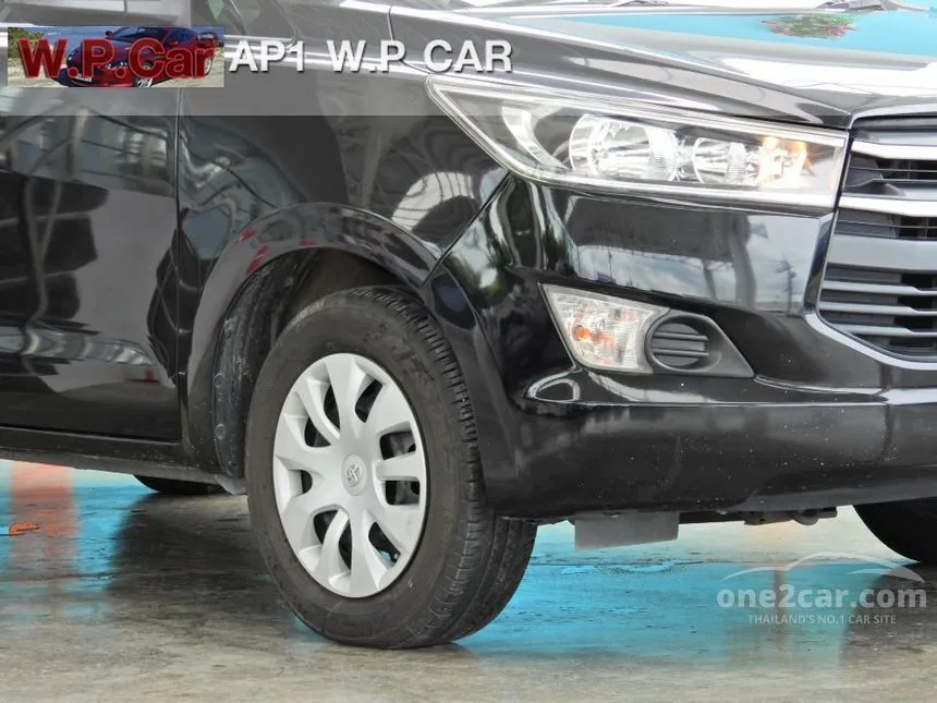 2020 Toyota INNOVA Crysta E Wagon