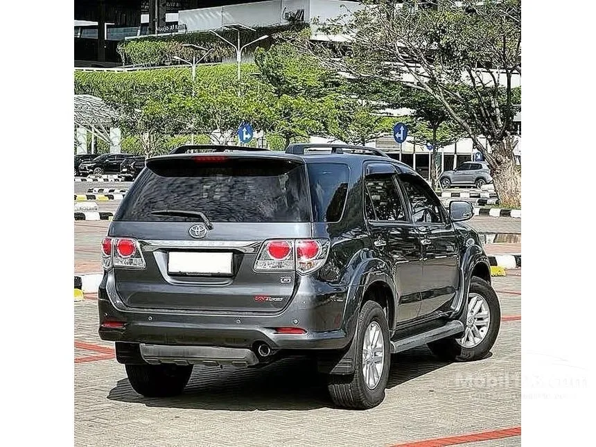 2013 Toyota Fortuner G TRD VNT SUV