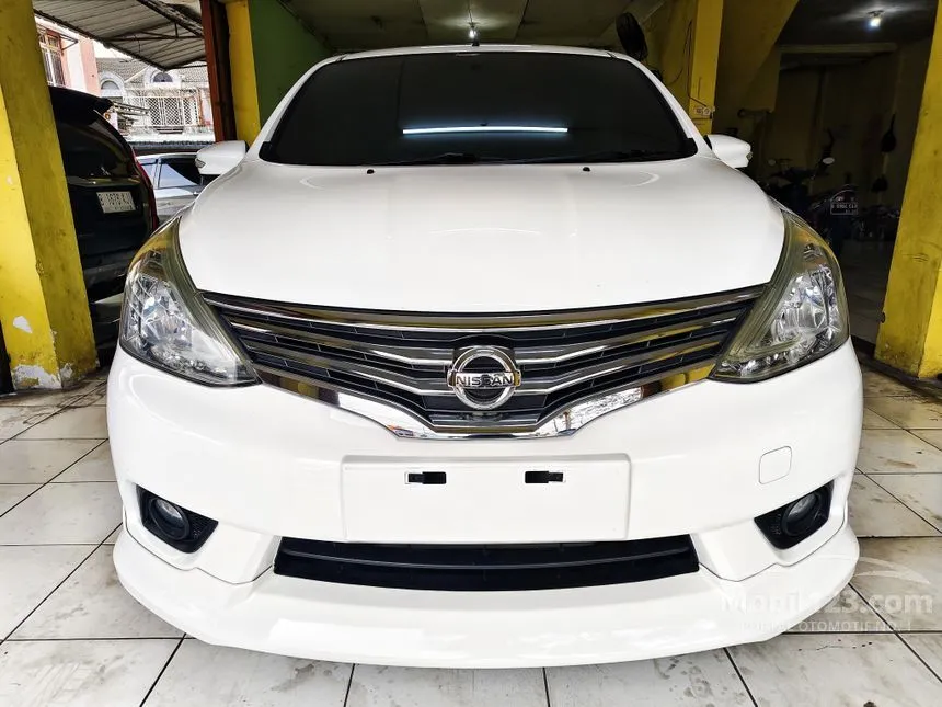 Jual Mobil Nissan Grand Livina 2015 Highway Star 1.5 di Banten Automatic MPV Putih Rp 121.500.000