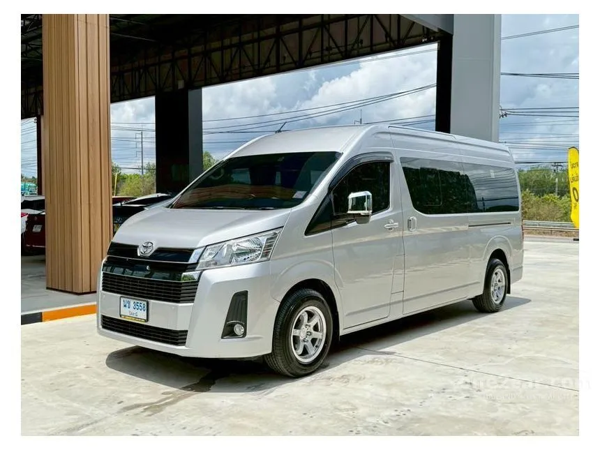 2019 Toyota Commuter Van