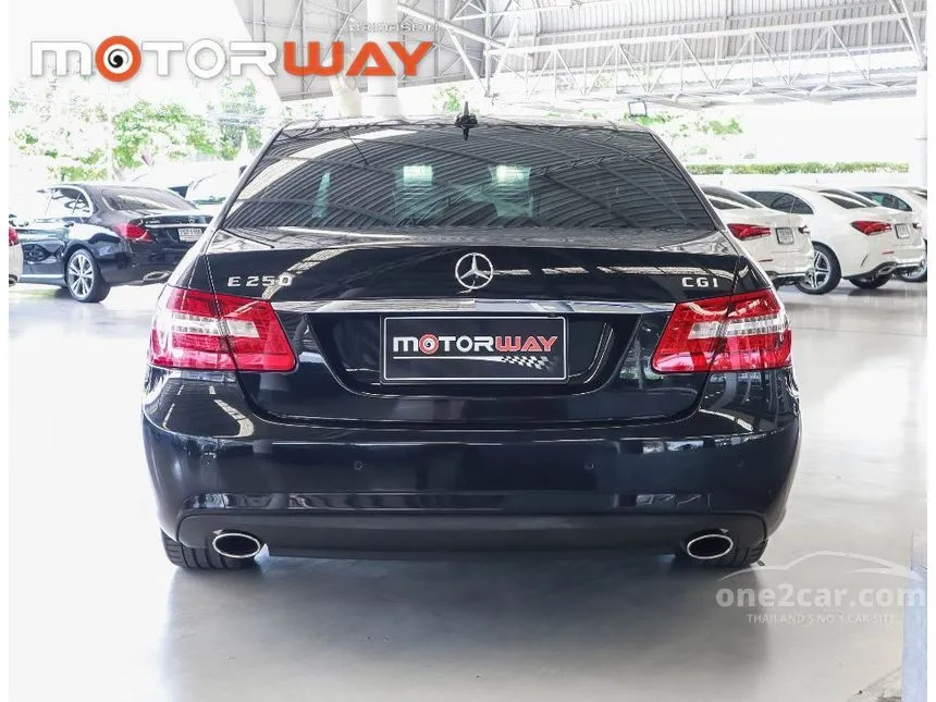 2012 Mercedes-Benz E250 Avantgarde CGI BlueEFFICIENCY Sedan