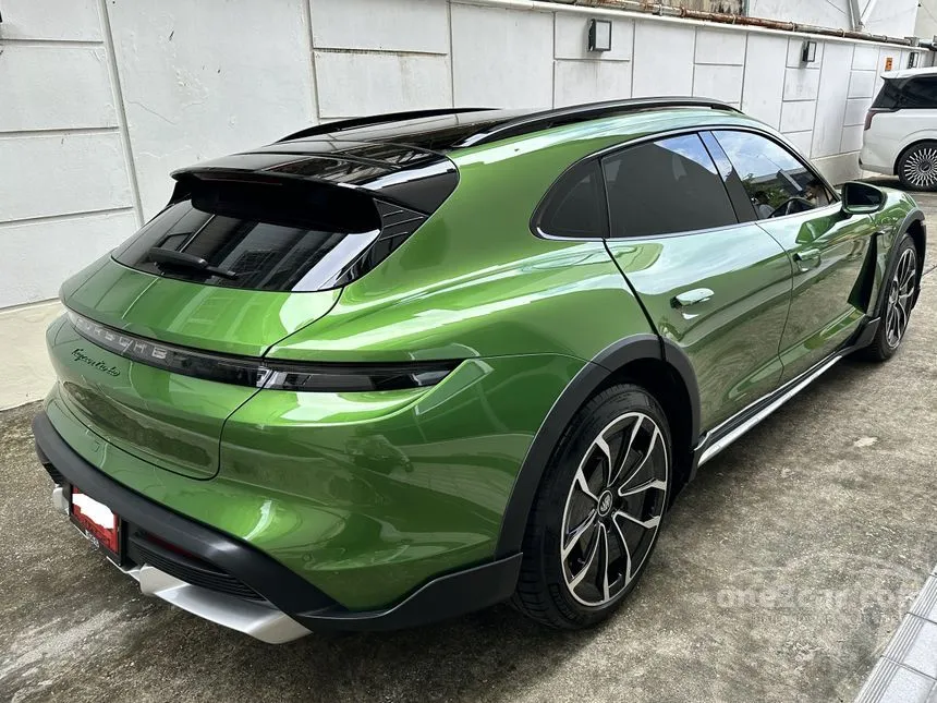 2023 Porsche Taycan Turbo Cross Turismo Wagon
