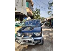 1999 Mitsubishi Kuda Super Exceed MPV