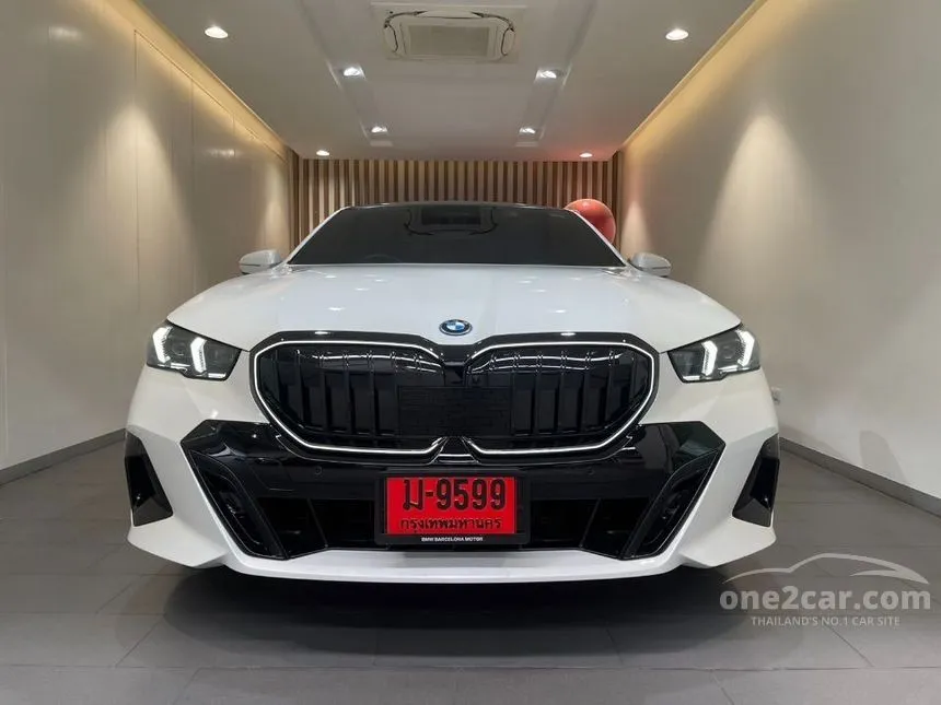 2026 BMW 530e M Sport Pro Sedan