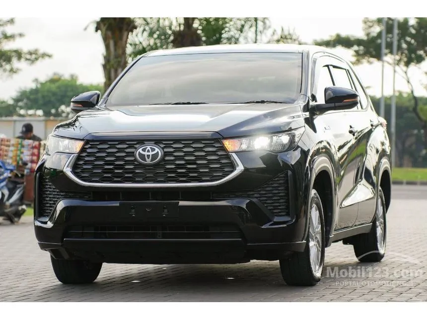 2024 Toyota Kijang Innova Zenix G HV (Premium Color) MPV