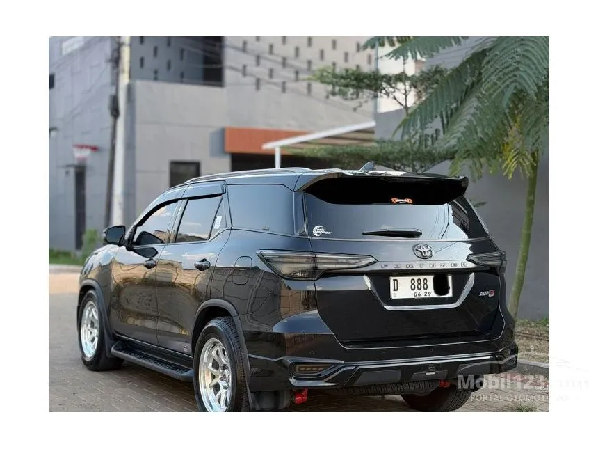 2024 Toyota Fortuner GR Sport 4X2 SUV