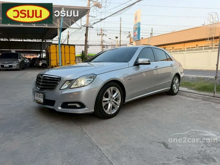 2010 Mercedes-Benz E250 Avantgarde CGI BlueEFFICIENCY Sedan