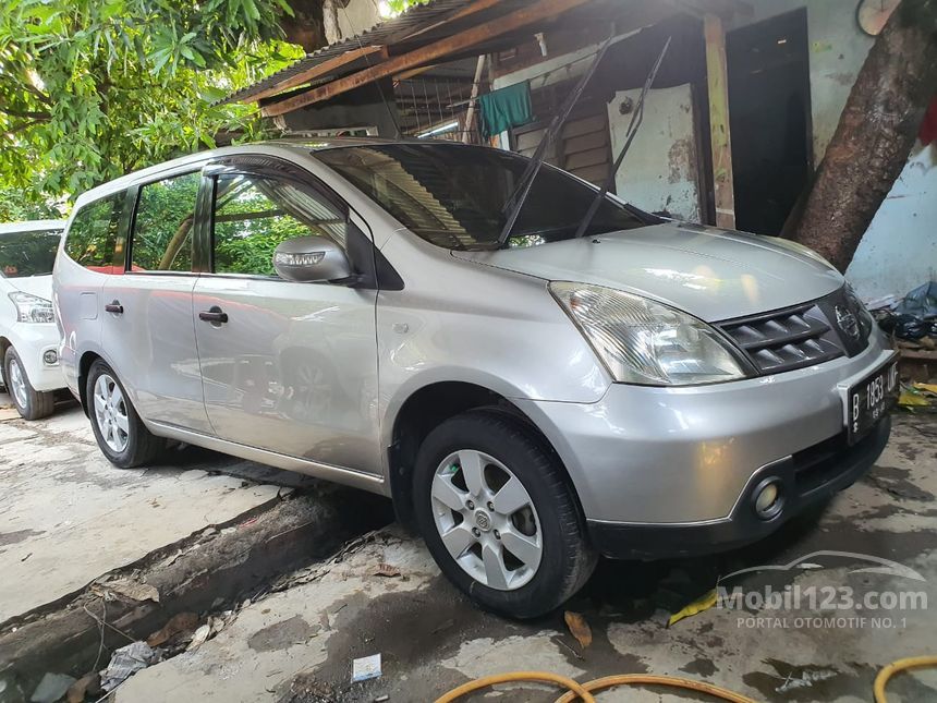 Jual Mobil  Nissan Grand  Livina  2010 SV 1 5 di Banten 