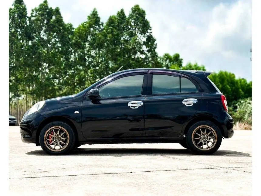 2012 Nissan MARCH E Hatchback