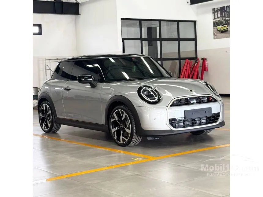 2024 MINI Cooper S 3 Door Hatchback
