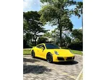 2018 Porsche 911 3.0 Carrera Coupe ATPM EXTENDED WARRANTY. Racing Yellow On Brown. ANTIK LOW KM 6,xxx. HARGA BEST DEAL NEGOTIABLE YA. MULUS.
