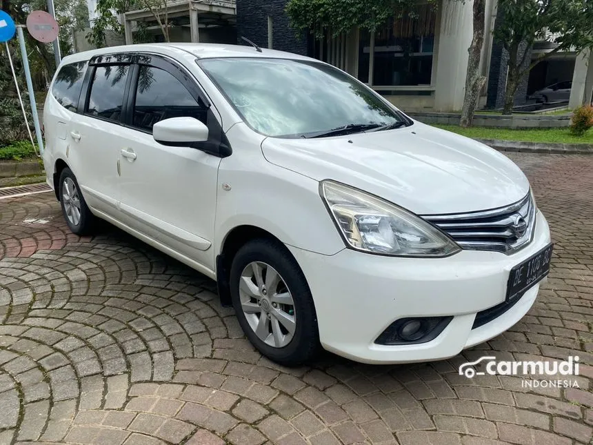 2013 Nissan Grand Livina XV MPV