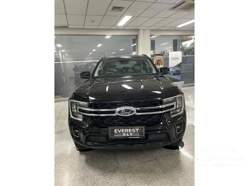 Jual Mobil Ford Everest 2024 XLT 2.0 di Banten Automatic SUV Hitam Rp 825.000.000