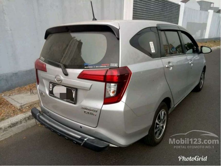 Jual Mobil  Daihatsu Sigra  2021 R 1 2 di Banten Automatic 