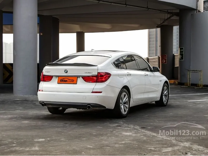2011 BMW 535i Luxury GT Hatchback