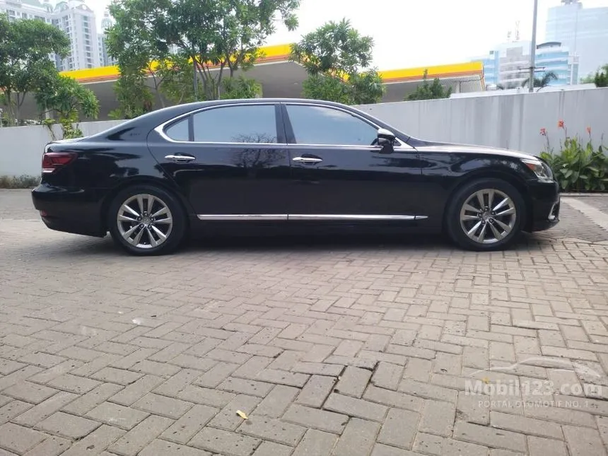 2014 Lexus LS460L LS460L Sedan