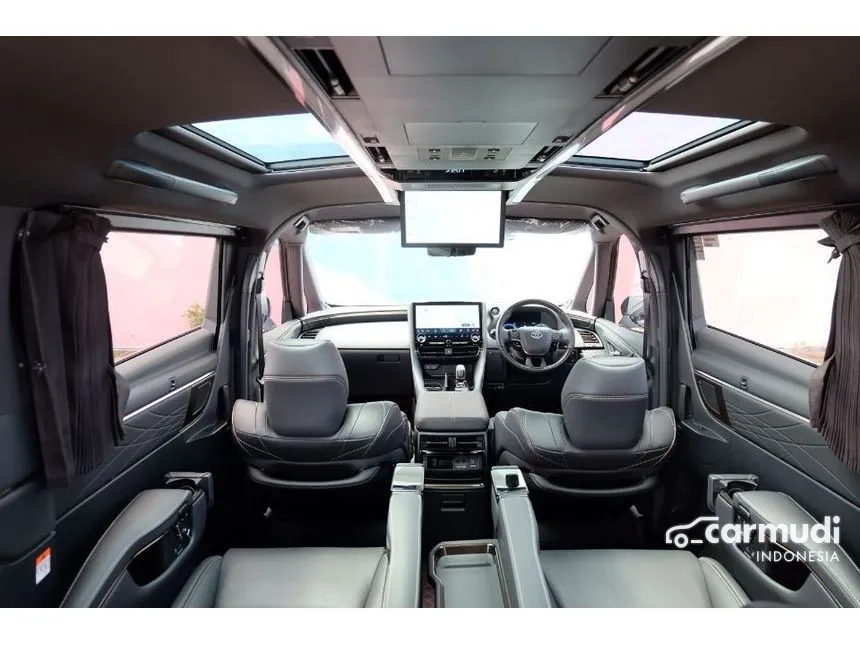 2024 Toyota Alphard HEV Modelista MPV