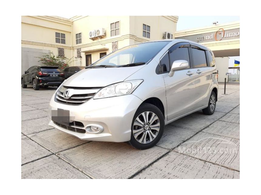 Jual Mobil Honda Freed 2013 E 1.5 Di DKI Jakarta Automatic MPV Silver ...