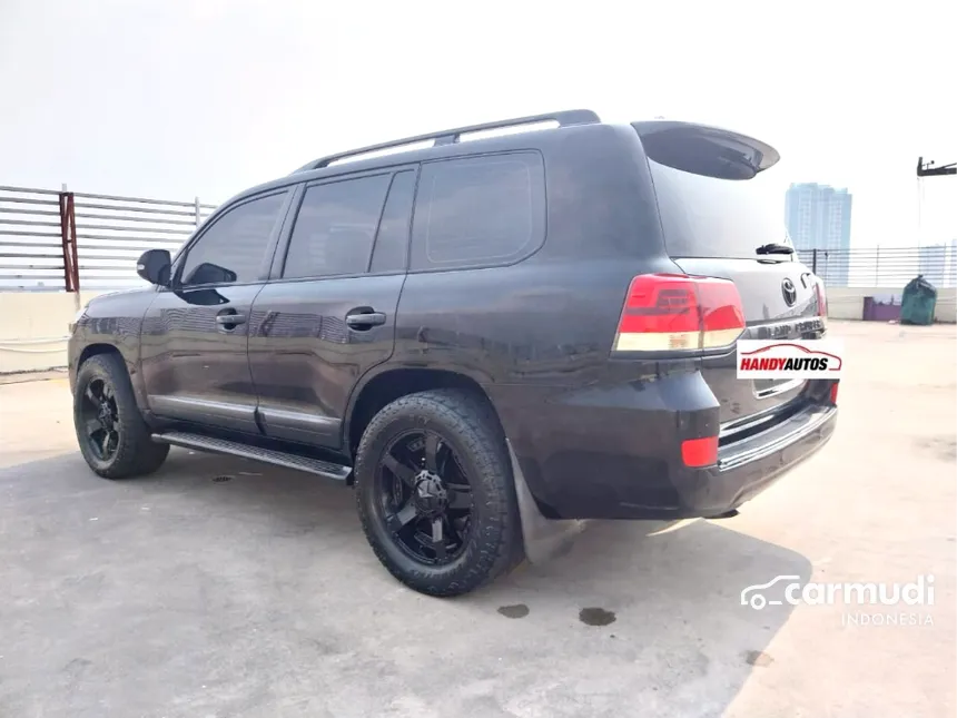 2012 Toyota Land Cruiser Full Spec E VX SUV