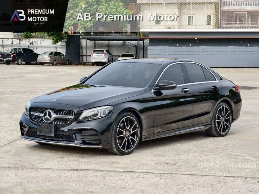 2022 Mercedes-Benz C220 d AMG Dynamic Sedan