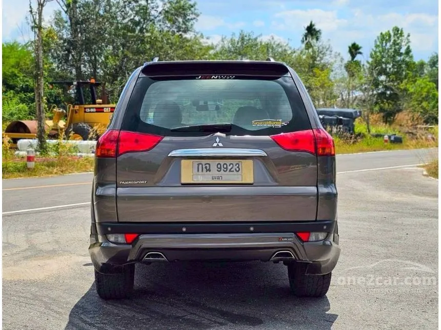 2012 Mitsubishi PAJERO SPORT GT SUV