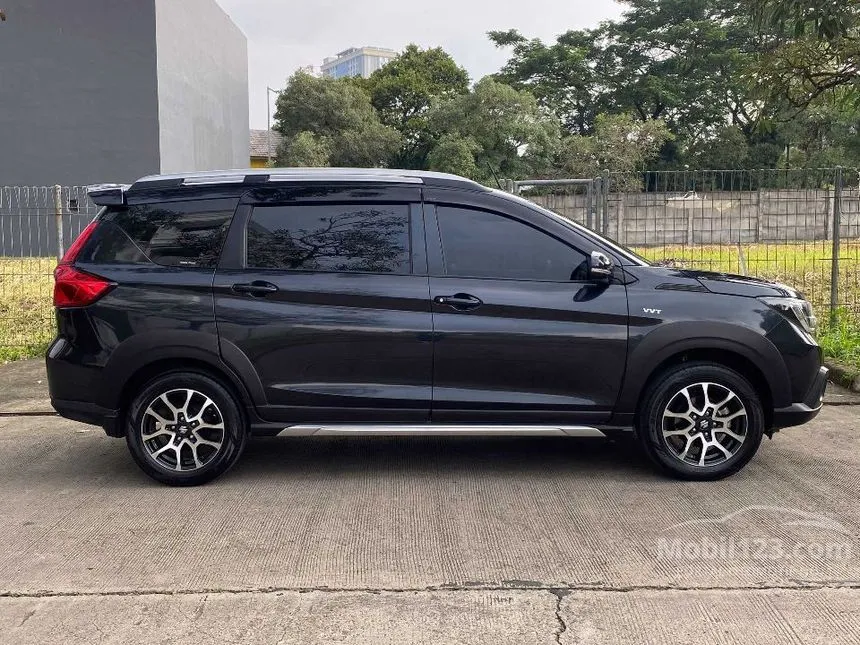 2024 Suzuki XL7 Zeta SUV