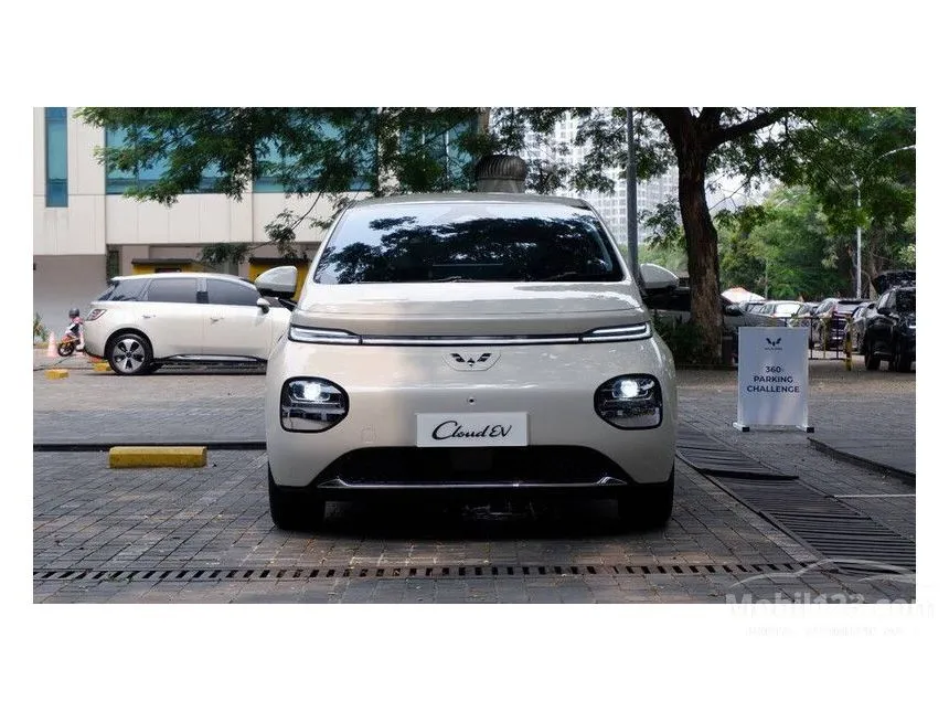 Jual Mobil Wuling Cloud EV 2024 EV di Banten Automatic Hatchback Lainnya Rp 388.000.000