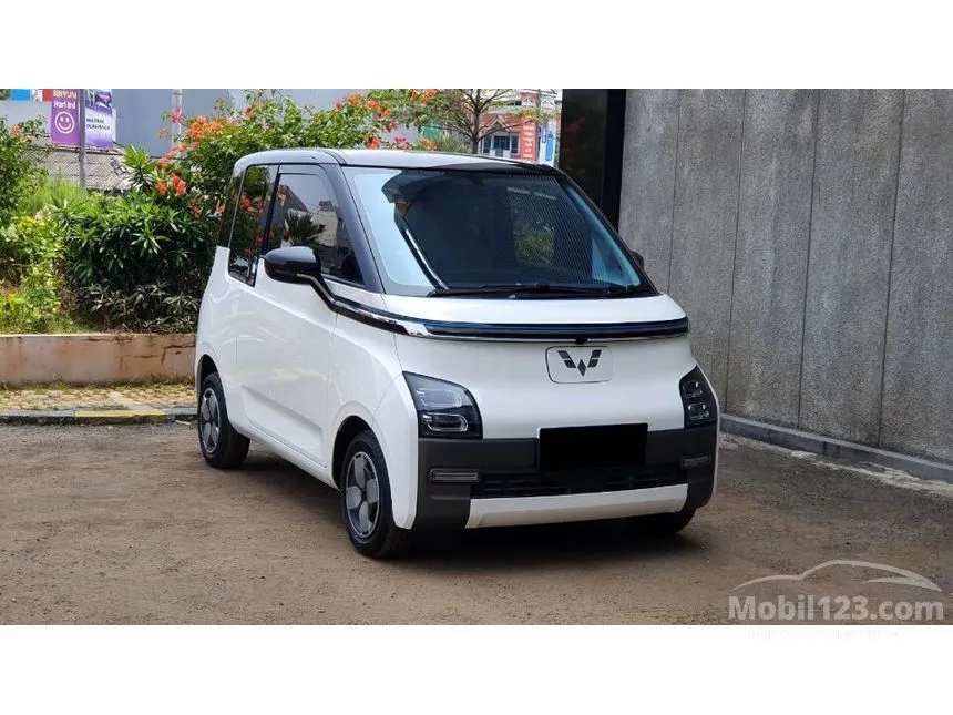 Jual Mobil Wuling EV 2022 Air ev Charging Pile Long Range di DKI Jakarta Automatic Hatchback Putih Rp 235.000.000